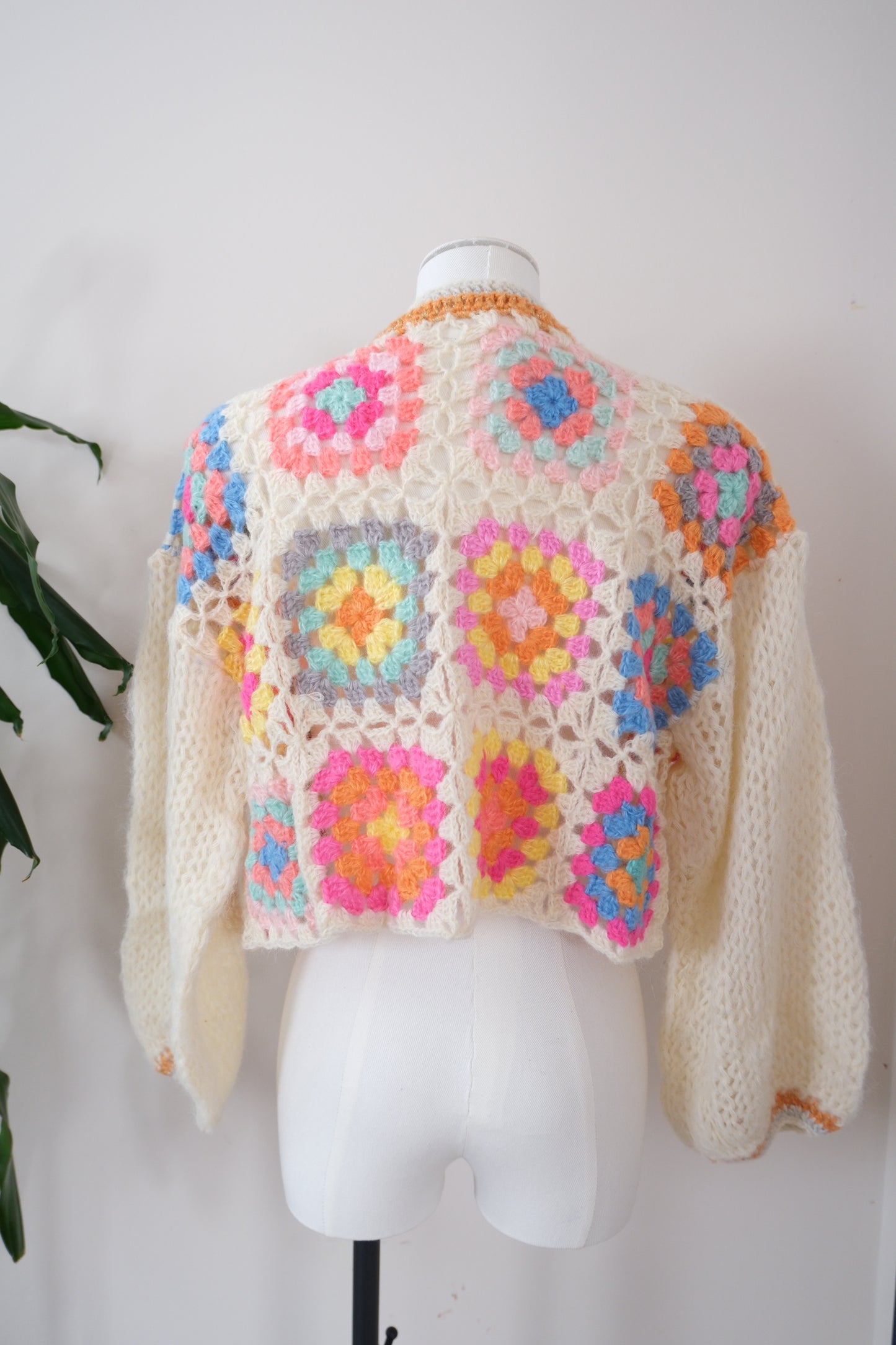 Handmade Ecru Crochet Cardigan - Short