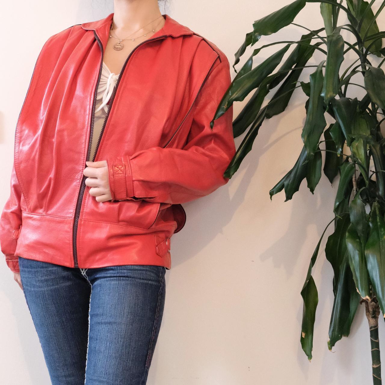 Iconic vintage 80s red leather jacket - OneCatBoutique