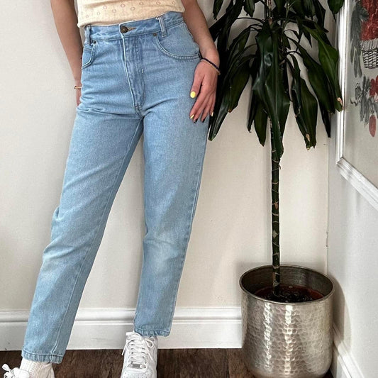 Vintage MAGIC 80s light blue high waist straight jeans - OneCatBoutique