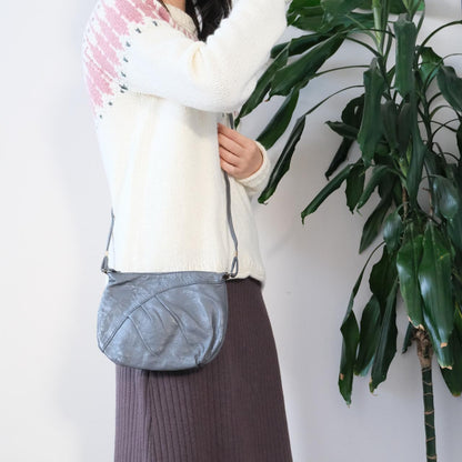 Vintage 80s grey leather crossbody shoulder party going out bag - OneCatBoutique