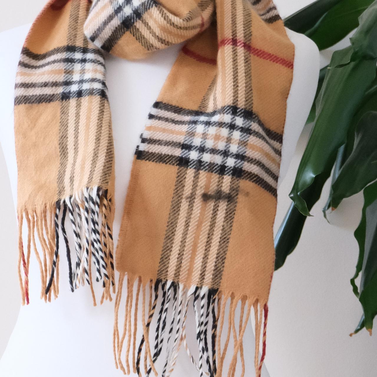 Vintage C&A beige check scarf - OneCatBoutique